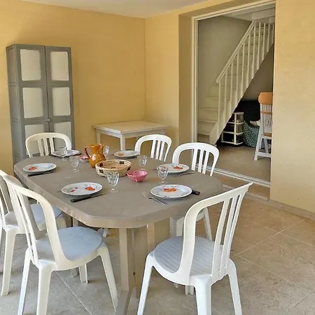 Mas Des Pins Holiday home La Nartelle