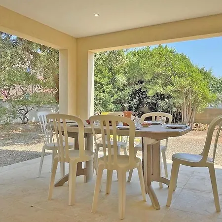 Mas Des Pins Holiday home La Nartelle